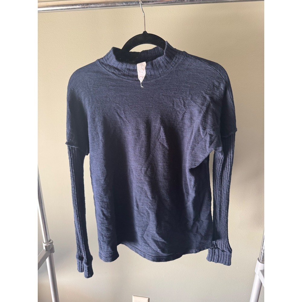 Amadi XS Top Mock Neck Long Sleeve Knit Shirt Casual Anthropologie